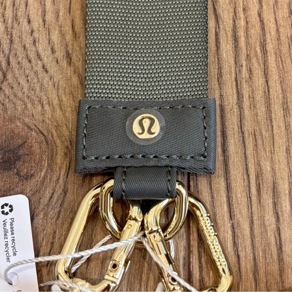 NWT Lululemon Dual Pouch Wristlet In Grey Sage/Light Ivory/Gold